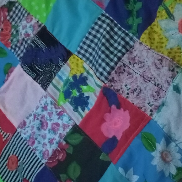 Flower patchwork blanket - Picture 3 of 6